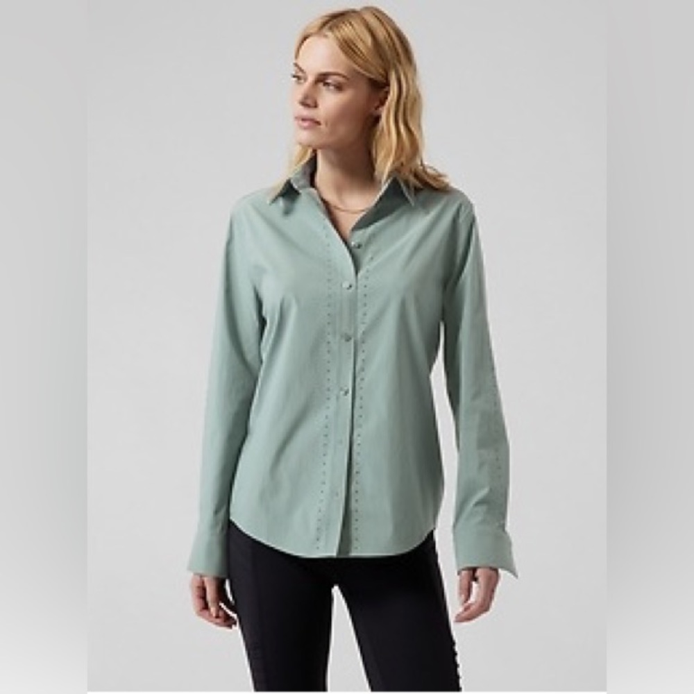 Athleta Midtown Laser Cut Button Down Collar Shirt Green Grey Color Medium NEW